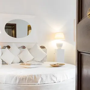 Colosseo Luxury , Roma Italia